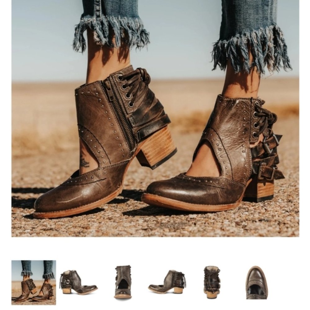 Freebird Desert Booties, size 8 , color Stone